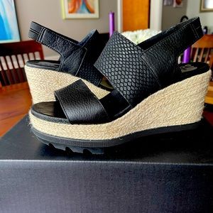 Sorel Women’s Joanie II High Slingback Sandal